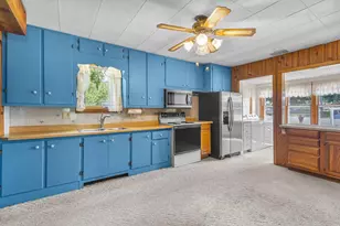 5904 Lake Edge Rd, Mcfarland, WI 53558 - Photo 10