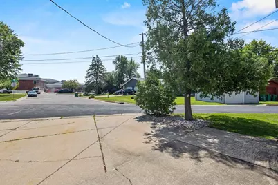 5904 Lake Edge Road, Mcfarland, WI 53558 - Photo 28
