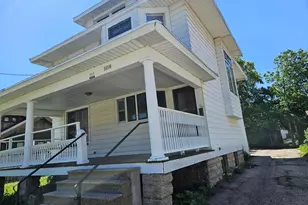 505 W Irving Ave, Oshkosh, WI 54901 - Photo 4