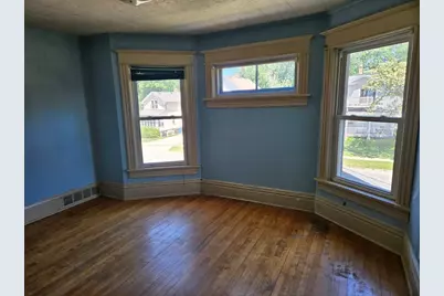505 W Irving Avenue, Oshkosh, WI 54901 - Photo 34