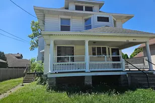 505 W Irving Ave, Oshkosh, WI 54901 - Photo 2