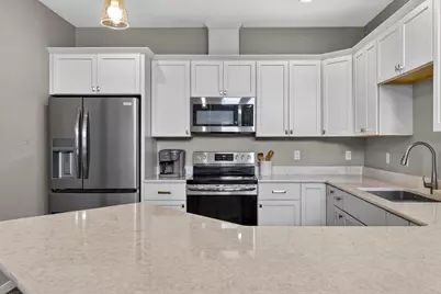 3704 Newcastle Drive, Janesville, WI 53546 - Photo 8