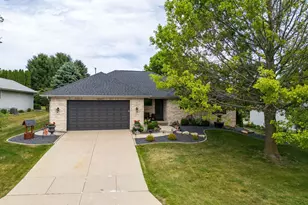 2938 Yale Dr, Janesville, WI 53548 - Photo 1