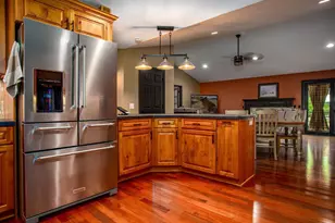 2938 Yale Dr, Janesville, WI 53548 - Photo 6