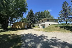 W2023 State 44 Rd, Markesan, WI 53946 - Photo 4