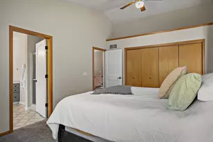 2919 Dolomite Springs Cir, Blue Mounds, WI 53517 - Photo 24
