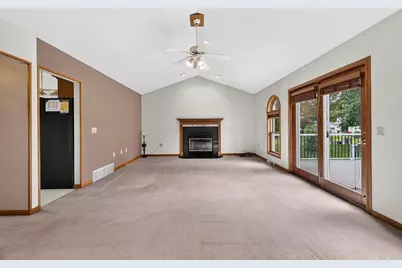 2505 14th Avenue, Monroe, WI 53566 - Photo 6