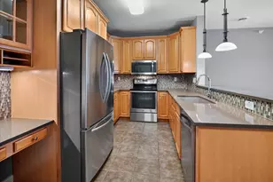 49 Cherokee Cir, Madison, WI 53704 - Photo 8