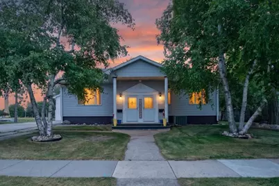1126 Fillmore Avenue, Oshkosh, WI 54902 - Photo 1