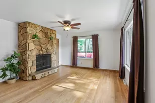 4513 Esch Ln, Madison, WI 53704 - Photo 4