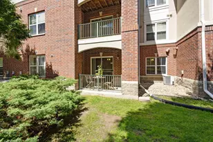 8530 Greenway Blvd, Middleton, WI 53562 - Photo 22