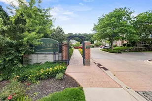 8530 Greenway Blvd, Middleton, WI 53562 - Photo 2