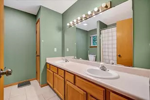 722 - 724 N Gammon Rd, Madison, WI 53717 - Photo 26