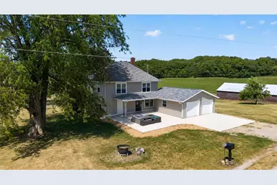 W1012 Spring Creek Road, Brodhead, WI 53520 - Photo 2