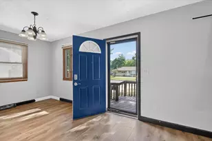 1804 Grant St, Beloit, WI 53511 - Photo 6
