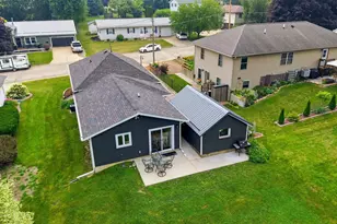 206 E Madison St, Ridgeville, WI 53533 - Photo 6