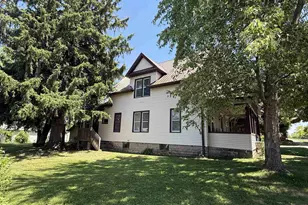 310 E Monroe St, Tomah, WI 54660 - Photo 4