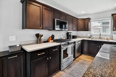 117 Milky Way, Madison, WI 53718 - Photo 4