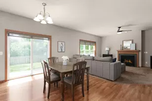 921 South St, DeForest, WI 53532 - Photo 10