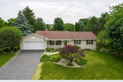 W6070 Thornapple Lane, Fort Atkinson, WI 53538 - Photo 2
