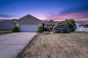3794 Canvasback Dr, Janesville, WI 53546 - Photo 1