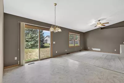 3794 Canvasback Drive, Janesville, WI 53546 - Photo 10
