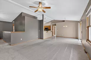 3794 Canvasback Dr, Janesville, WI 53546 - Photo 8