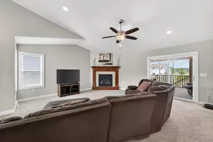 2846 Hazelnut Trail, Sun Prairie, WI 53590 - Photo 10
