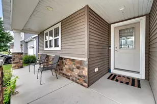 2846 Hazelnut Trail, Sun Prairie, WI 53590 - Photo 2