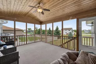 2846 Hazelnut Trail, Sun Prairie, WI 53590 - Photo 14