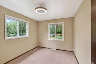 1401 Frisch Rd, Madison, WI 53711 - Photo 30