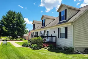928 Jeremy St, Tomah, WI 54660 - Photo 2