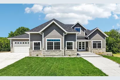 1468 Serenity Court, Sun Prairie, WI 53590 - Photo 2