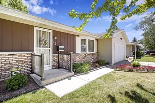 1101 N Water St, Watertown, WI 53098 - Photo 2