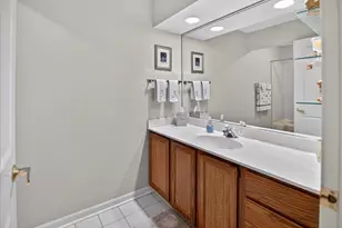 1529 Golf View Rd, Madison, WI 53704 - Photo 24