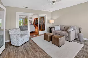 1529 Golf View Rd, Madison, WI 53704 - Photo 6