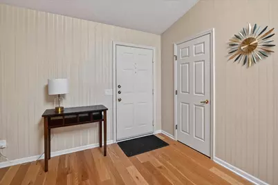 1529 Golf View Road #G, Madison, WI 53704 - Photo 2