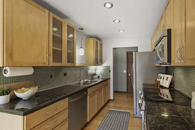 2914 Maple Grove Drive, Madison, WI 53719 - Photo 14