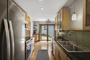 2914 Maple Grove Dr, Madison, WI 53719 - Photo 12