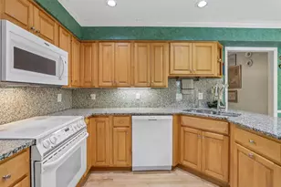 7746 Maas Dr, Verona, WI 53593 - Photo 18