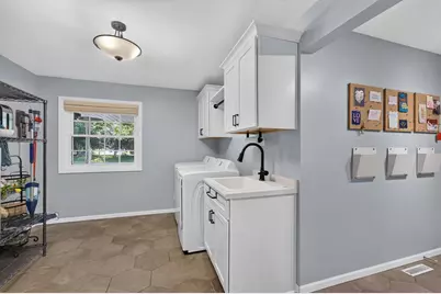 8 Darien Circle, Madison, WI 53717 - Photo 22