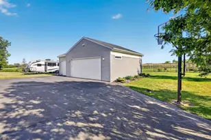 782 Center Rd, Stoughton, WI 53589 - Photo 56