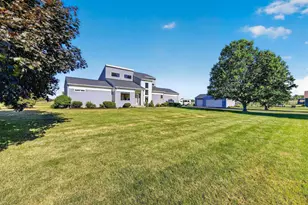 782 Center Rd, Stoughton, WI 53589 - Photo 54