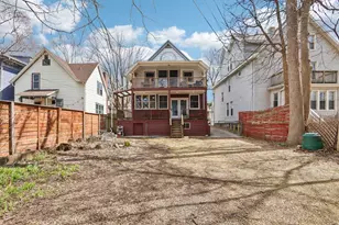 1130 E Gorham St, Madison, WI 53703 - Photo 32