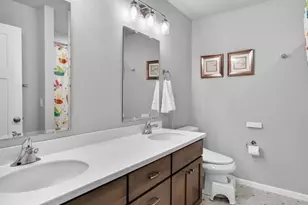 606 Tawny Elm Pkwy, Verona, WI 53593 - Photo 46