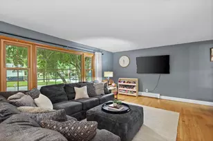 4802 Onyx Ln, Madison, WI 53714 - Photo 6