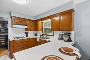 4802 Onyx Ln, Madison, WI 53714 - Photo 14