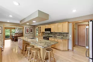 8901 Timber Wolf Trail, Madison, WI 53717 - Photo 16
