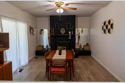 105 N Willard Avenue, Janesville, WI 53548 - Photo 2