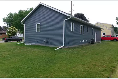 723 W Brown St Street, Waupun, WI 53963 - Photo 16
